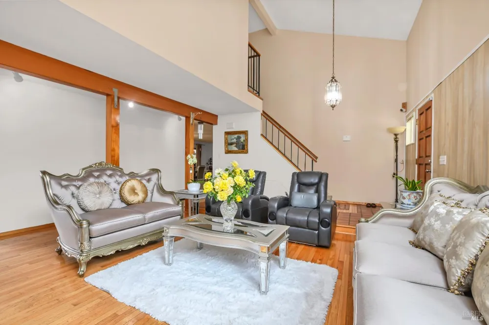472 Newport Way Vallejo, CA 94589