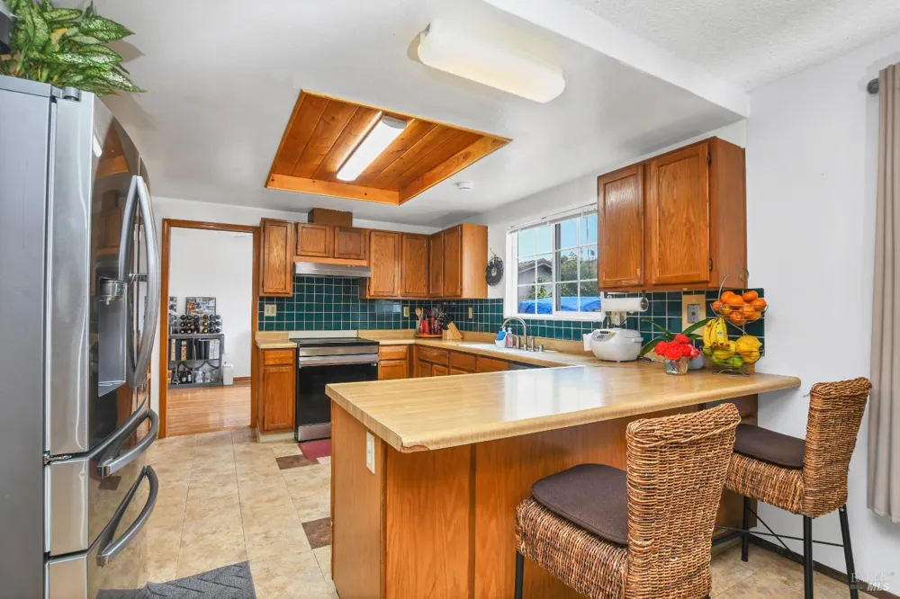 472 Newport Way Vallejo, CA 94589