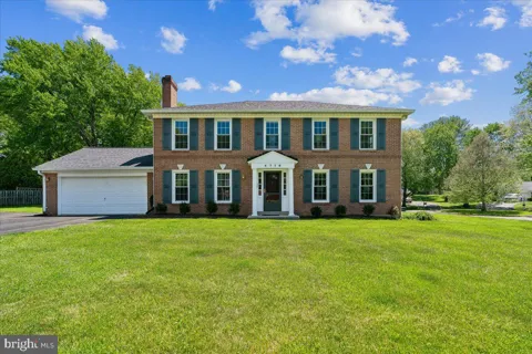 4716 SUNFLOWER DRIVE