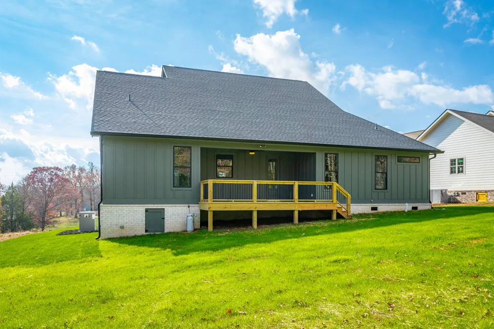 7383 Ferrell Farms Drive Harrison, TN 37341