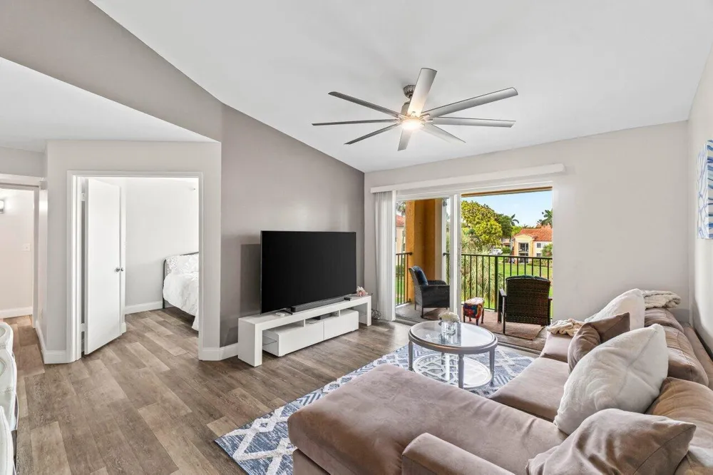 157 Yacht Club Way Hypoluxo, FL 33462
