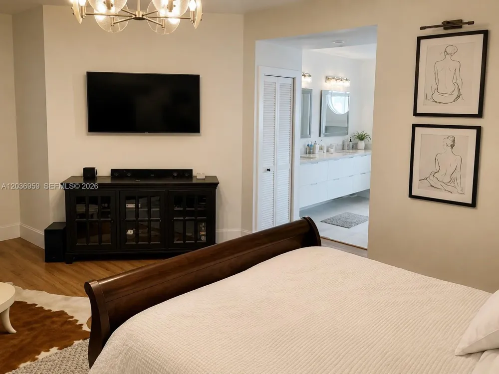 4221 SW 154th Pl Miami, FL 33185