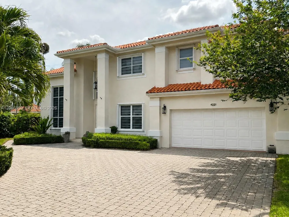 4221 SW 154th Pl Miami, FL 33185