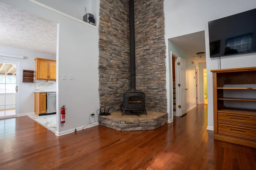 758 Old State Road Menlo, GA 30731