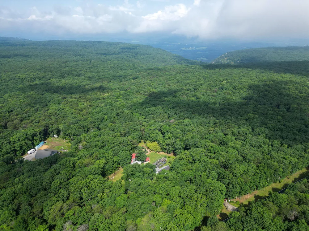 758 Old State Road Menlo, GA 30731