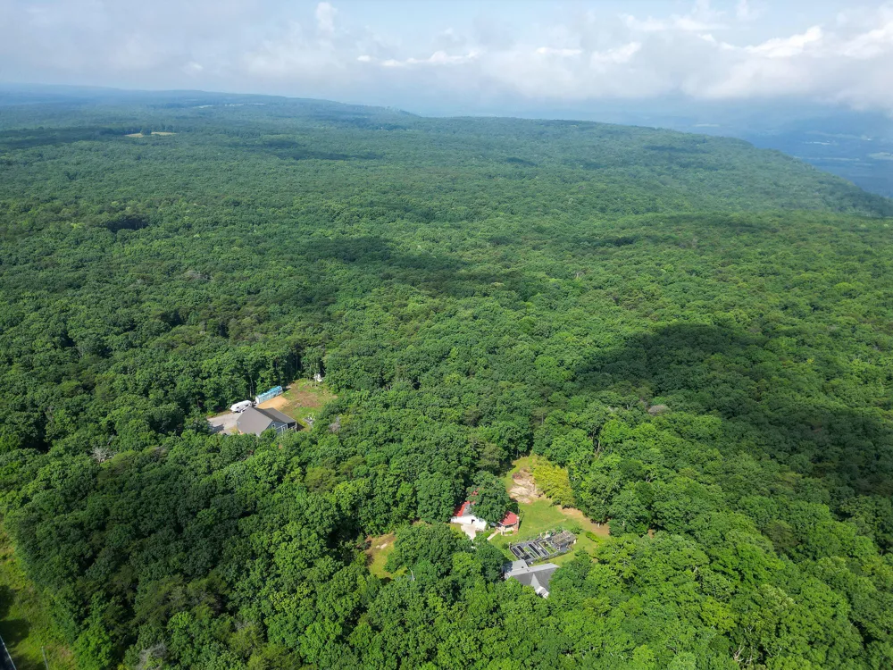 758 Old State Road Menlo, GA 30731