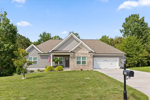 301 Sentry Oaks