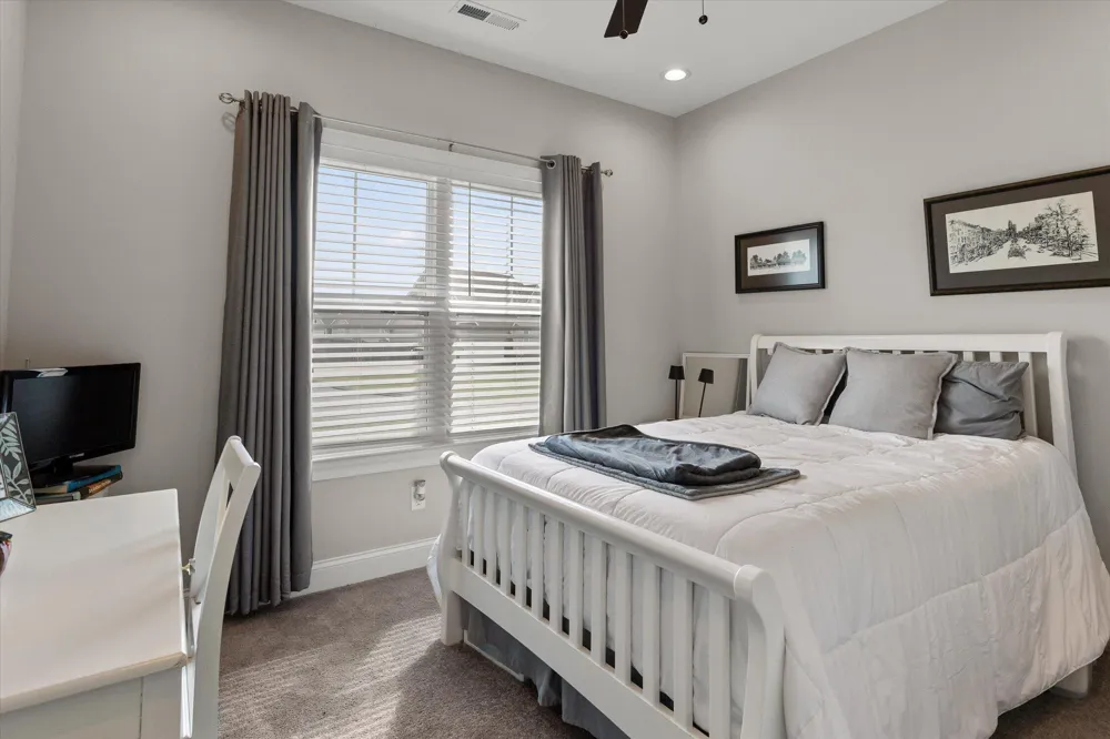301 Sentry Oaks Chickamauga, GA 30707