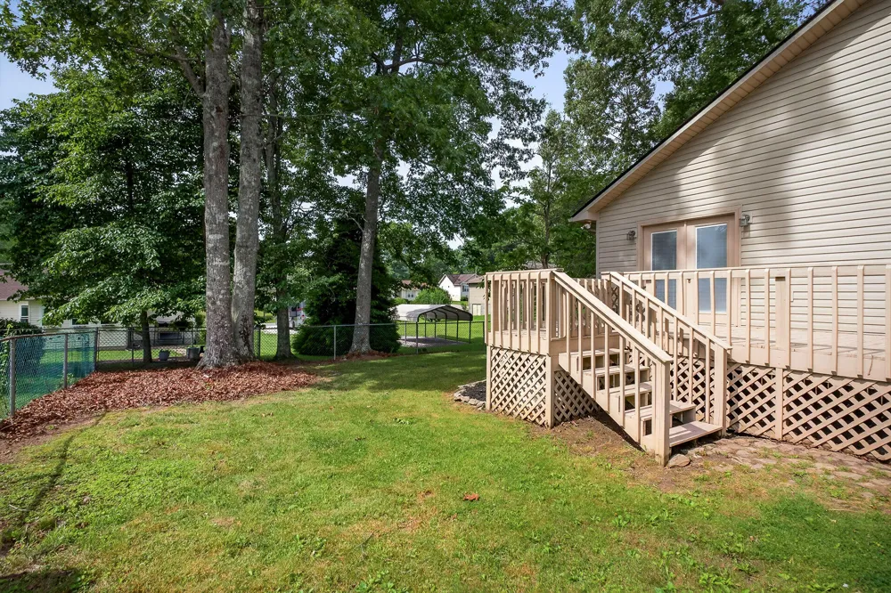 5010 Cheyenne Drive Crossville, TN 38572