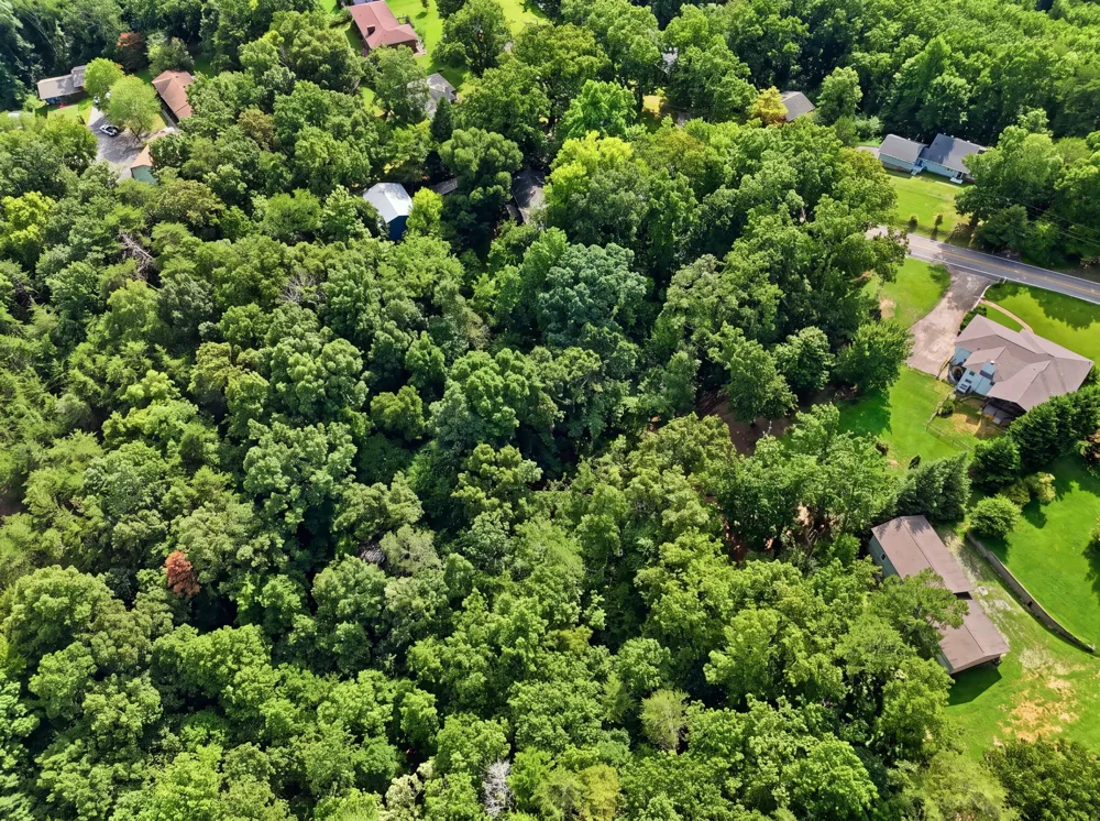 5908 Crestview Drive Hixson, TN 37343