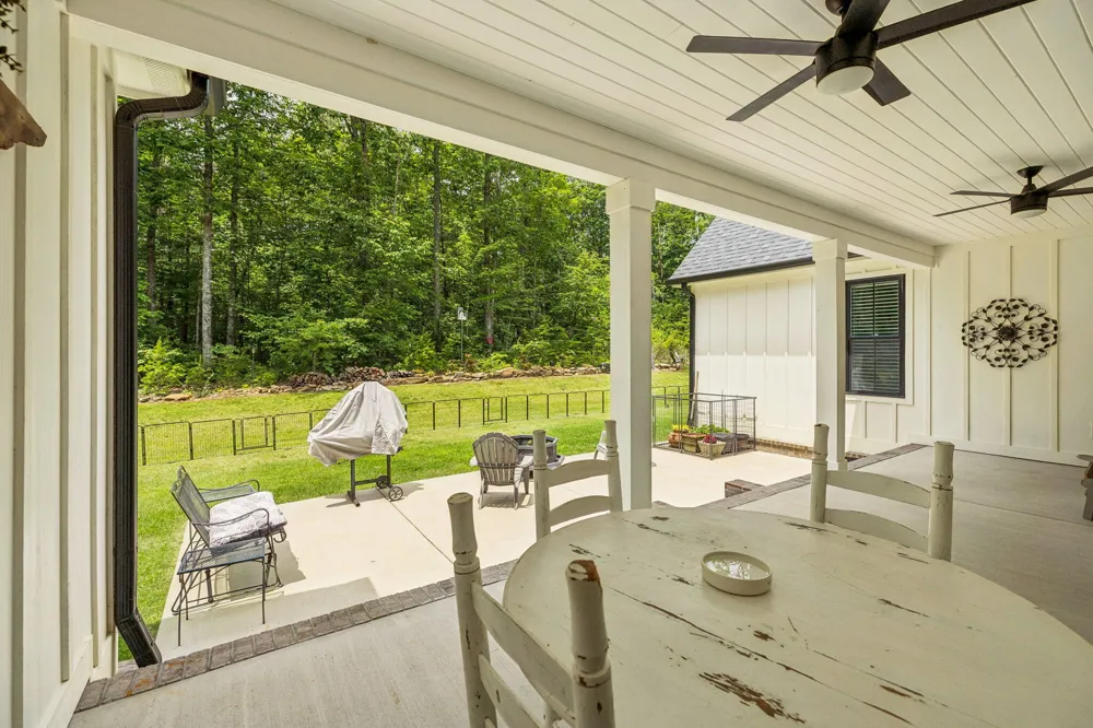 188 Horseshoe Bend Road E Signal Mountain, TN 37377