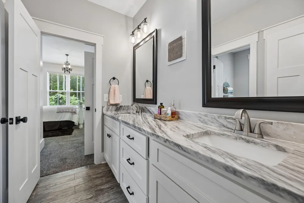 188 Horseshoe Bend Road E Signal Mountain, TN 37377
