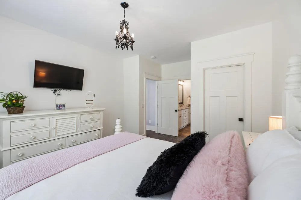188 Horseshoe Bend Road E Signal Mountain, TN 37377