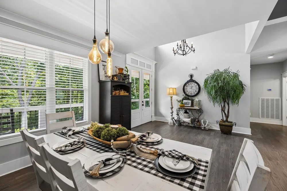 188 Horseshoe Bend Road E Signal Mountain, TN 37377