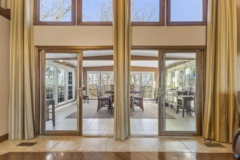 7128 White Oak Valley Road