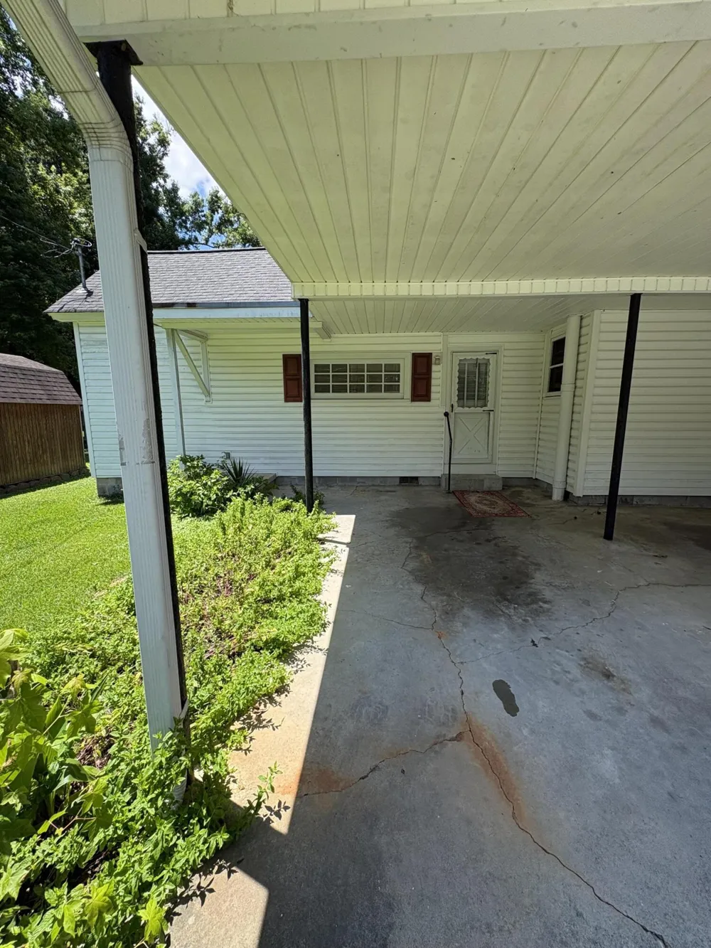 208 Warthen Street LaFayette, GA 30728