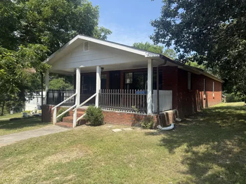 1007 Diamond Avenue