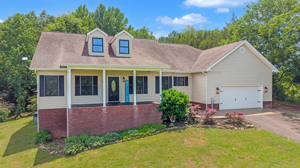 128 County Road 755 Riceville, TN 37370