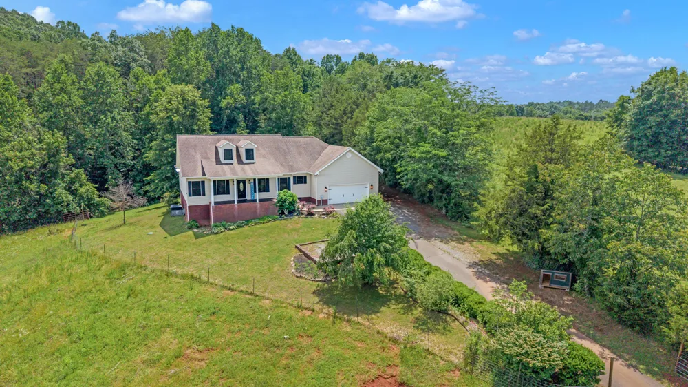 128 County Road 755 Riceville, TN 37370