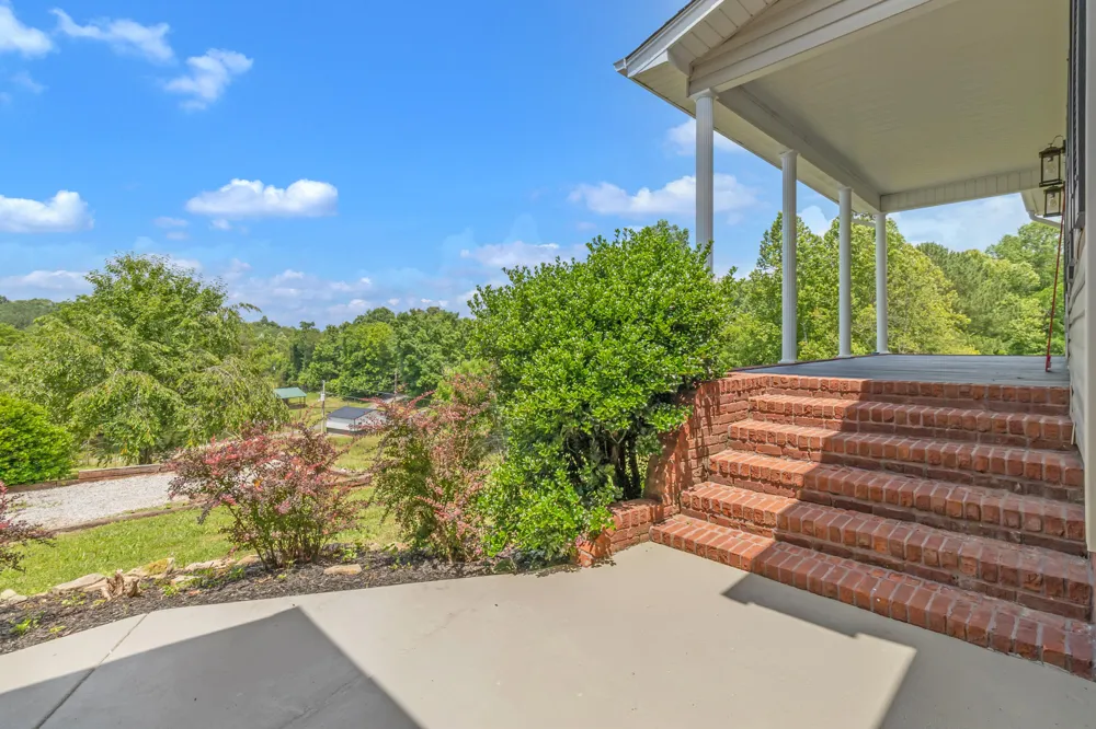 128 County Road 755 Riceville, TN 37370
