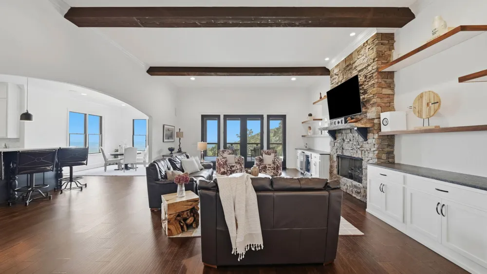 8008 Mountain Laurel Trail Signal Mountain, TN 37377