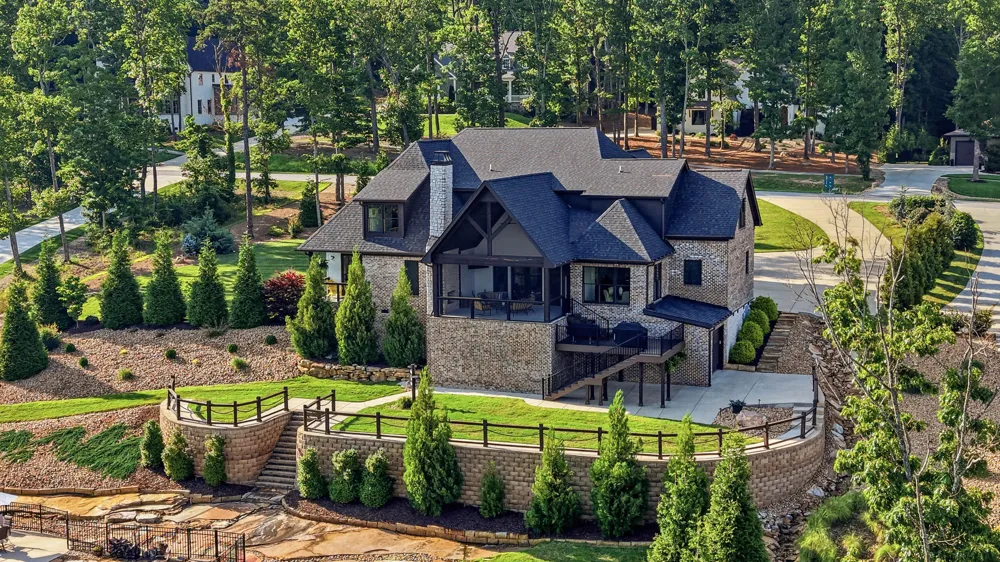 8008 Mountain Laurel Trail Signal Mountain, TN 37377