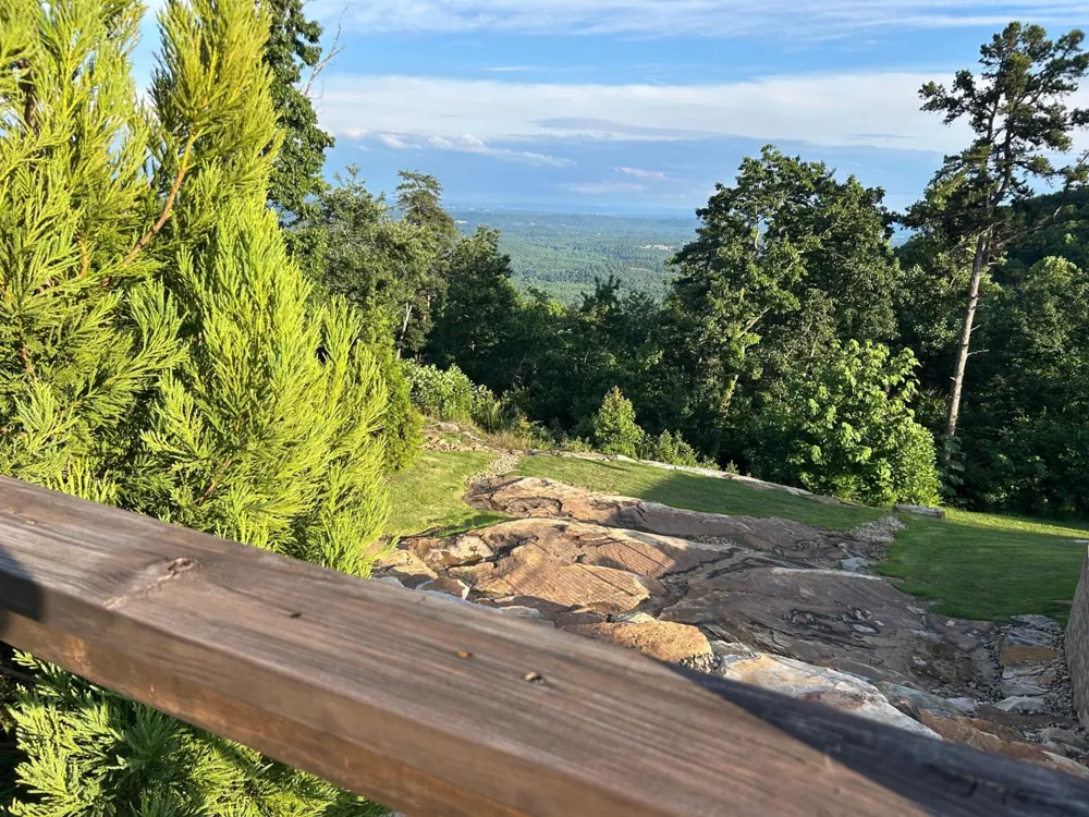 8008 Mountain Laurel Trail Signal Mountain, TN 37377