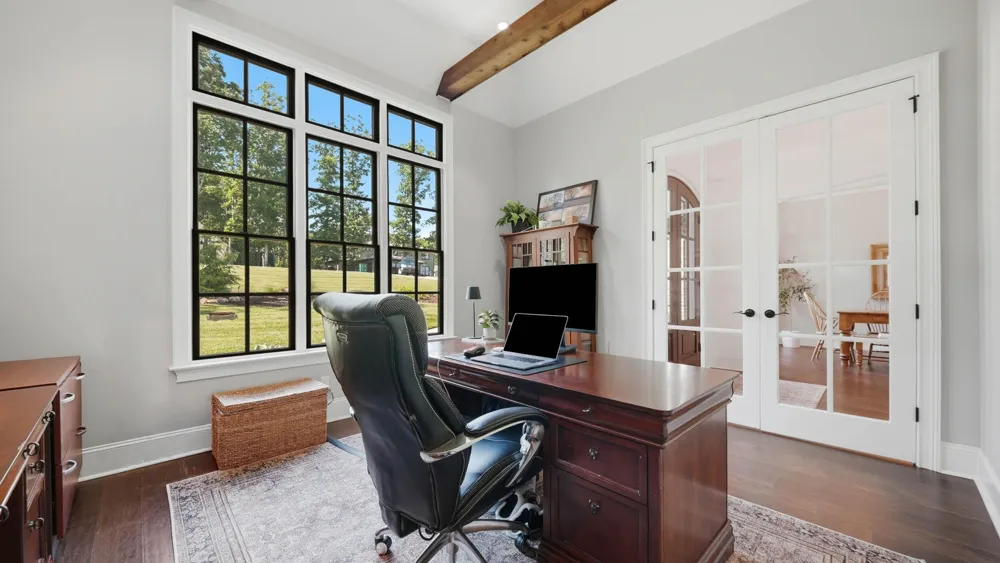 8008 Mountain Laurel Trail Signal Mountain, TN 37377