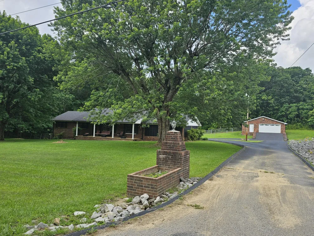 450 Main Street Palmer, TN 37365