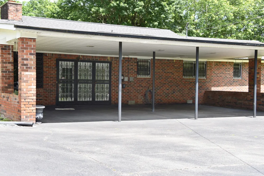 450 Main Street Palmer, TN 37365