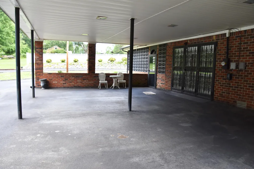 450 Main Street Palmer, TN 37365