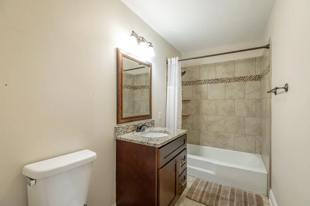 9011 Pleasant Lane Ooltewah, TN 37363