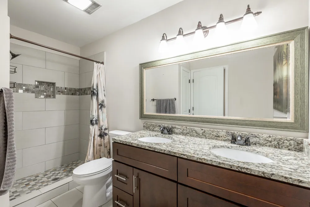 9011 Pleasant Lane Ooltewah, TN 37363