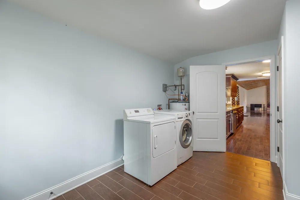 9011 Pleasant Lane Ooltewah, TN 37363