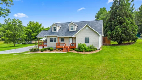 11134 London Lane