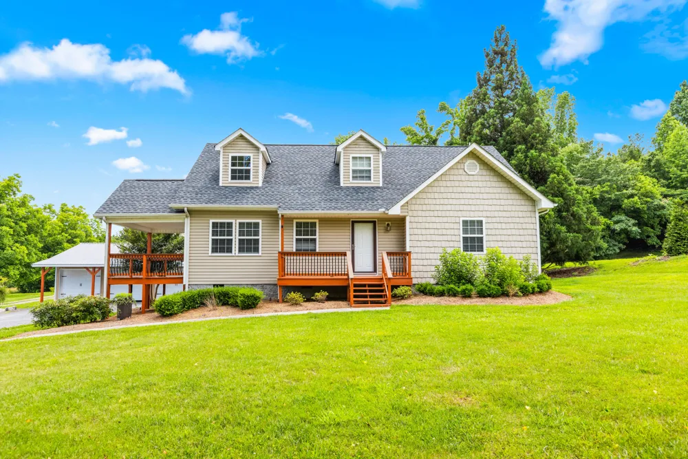 11134 London Lane Apison, TN 37302