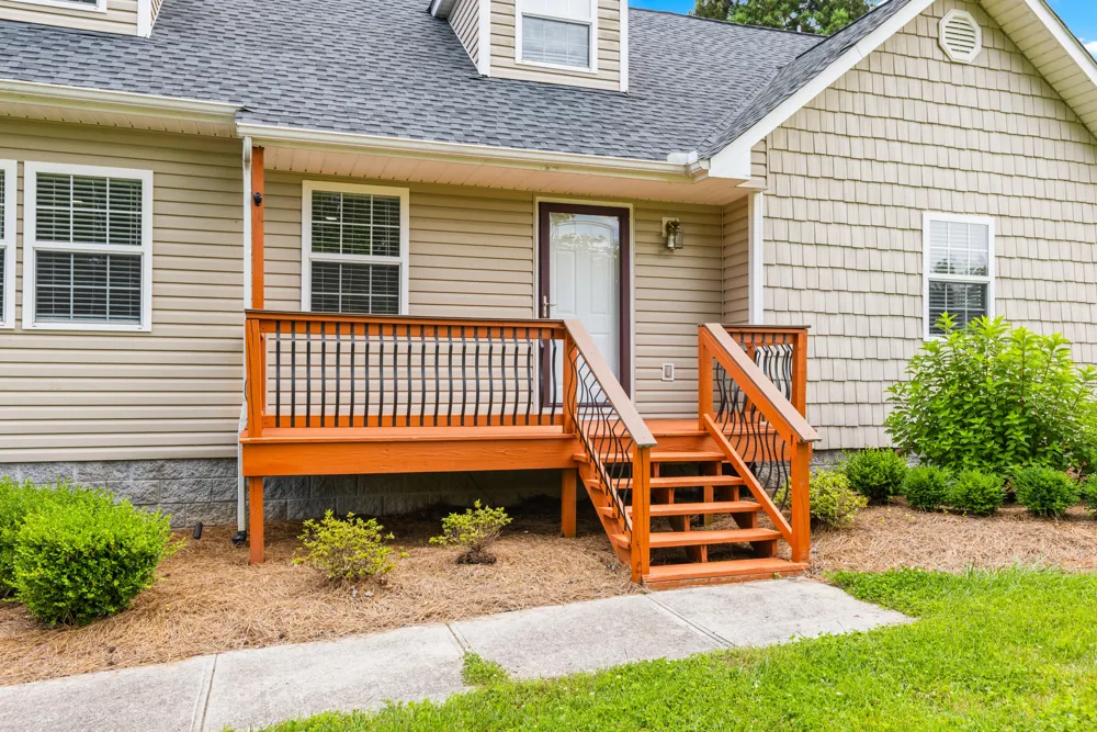 11134 London Lane Apison, TN 37302