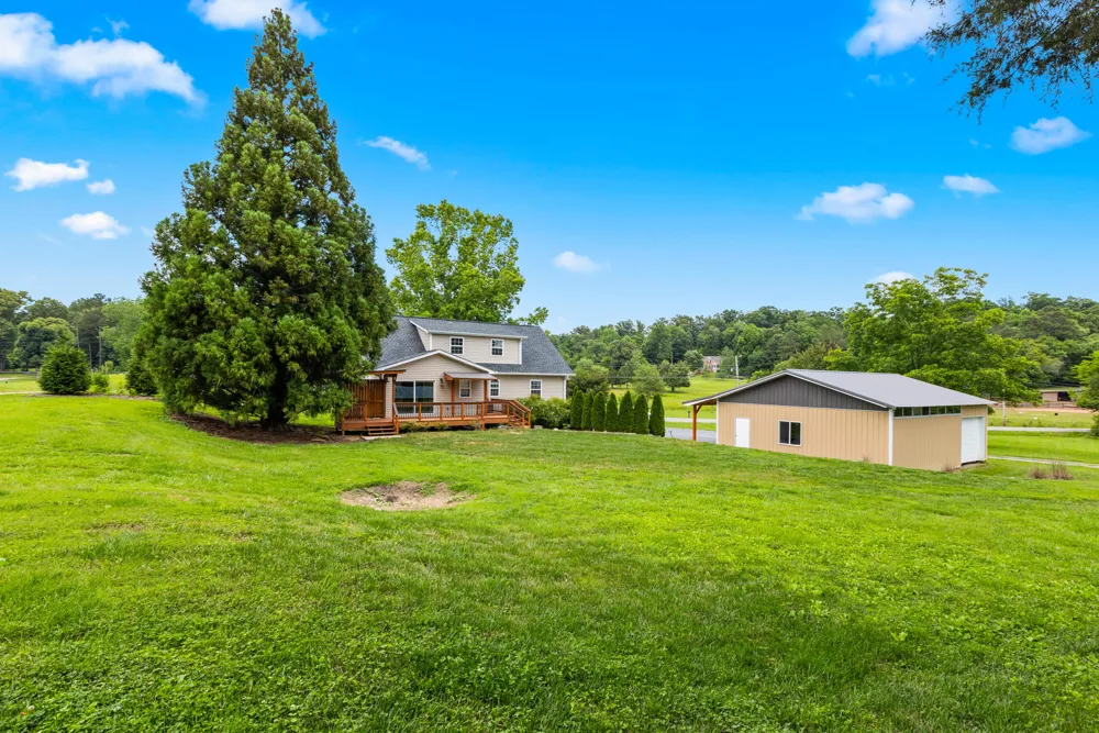 11134 London Lane Apison, TN 37302