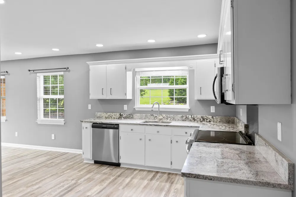 11134 London Lane Apison, TN 37302