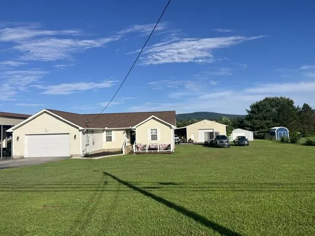 4468 W Valley Road Dunlap, TN 37327