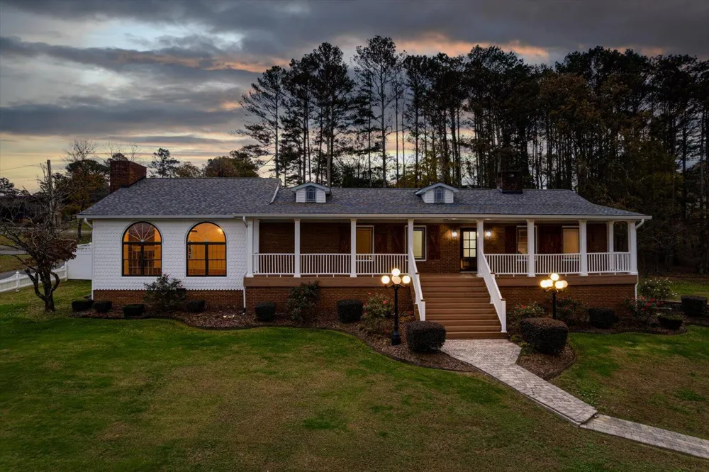 105 County Road 206 Bridgeport, AL 35740