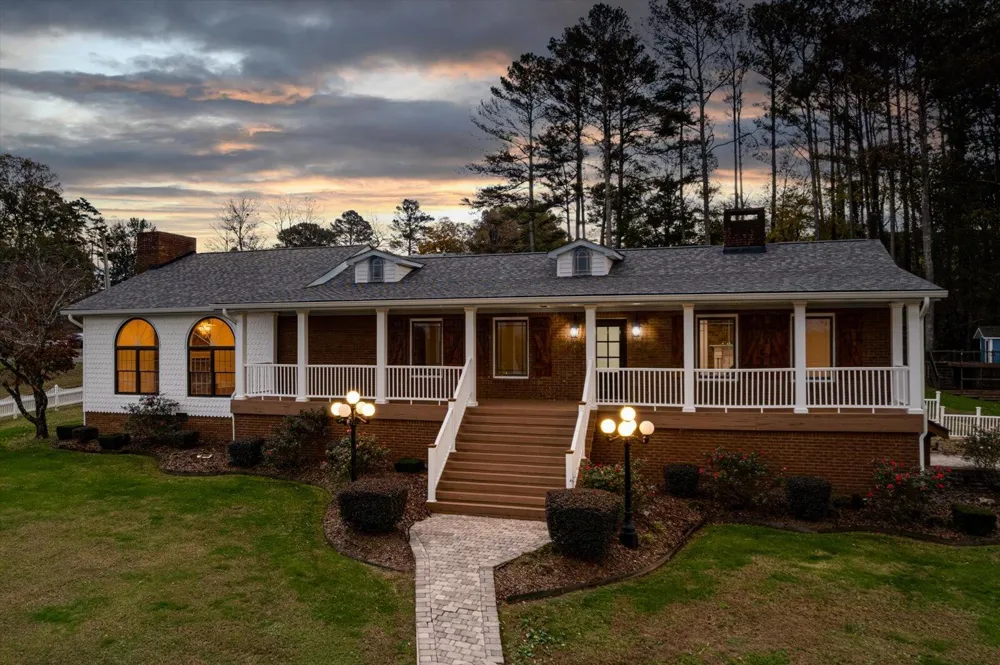 105 County Road 206 Bridgeport, AL 35740