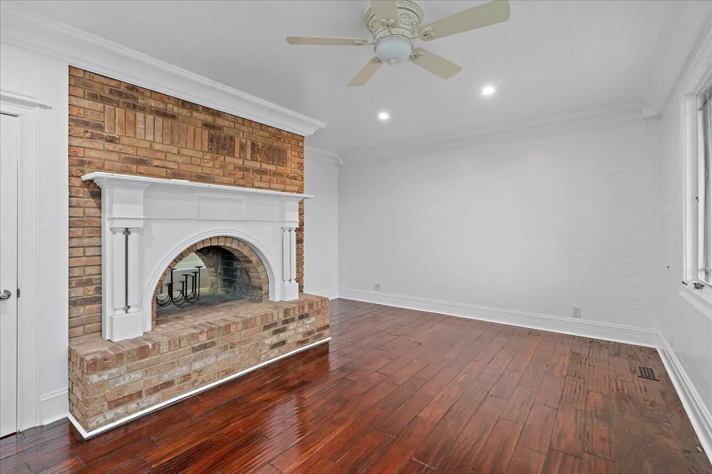 105 County Road 206 Bridgeport, AL 35740