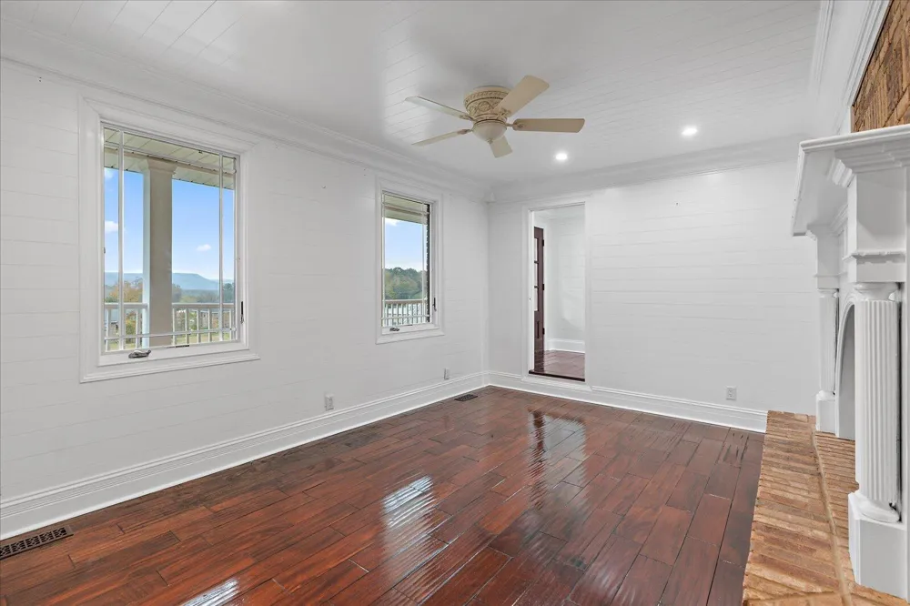 105 County Road 206 Bridgeport, AL 35740