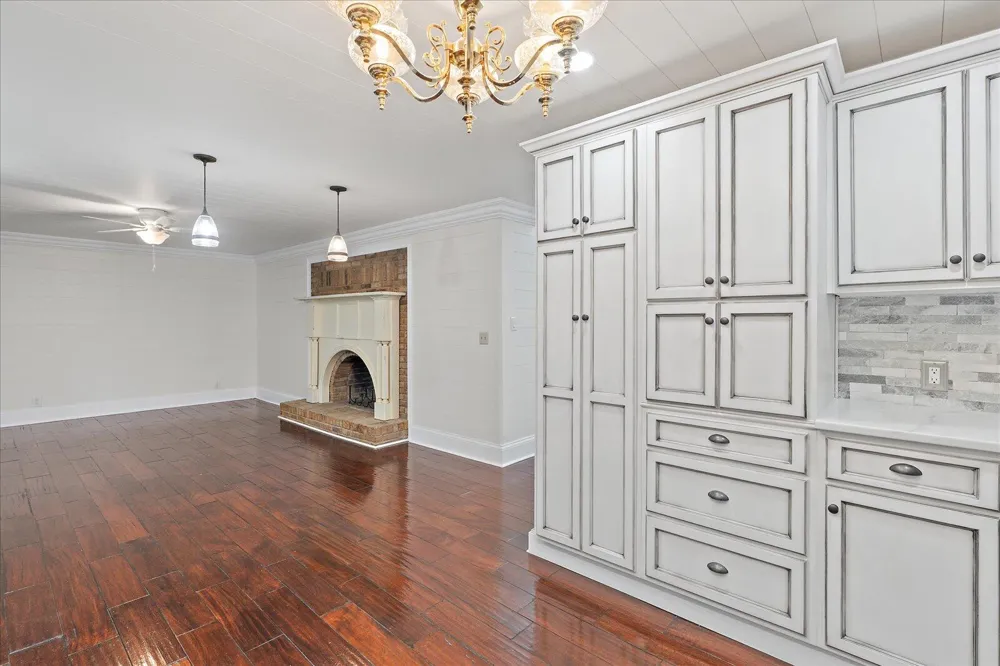 105 County Road 206 Bridgeport, AL 35740