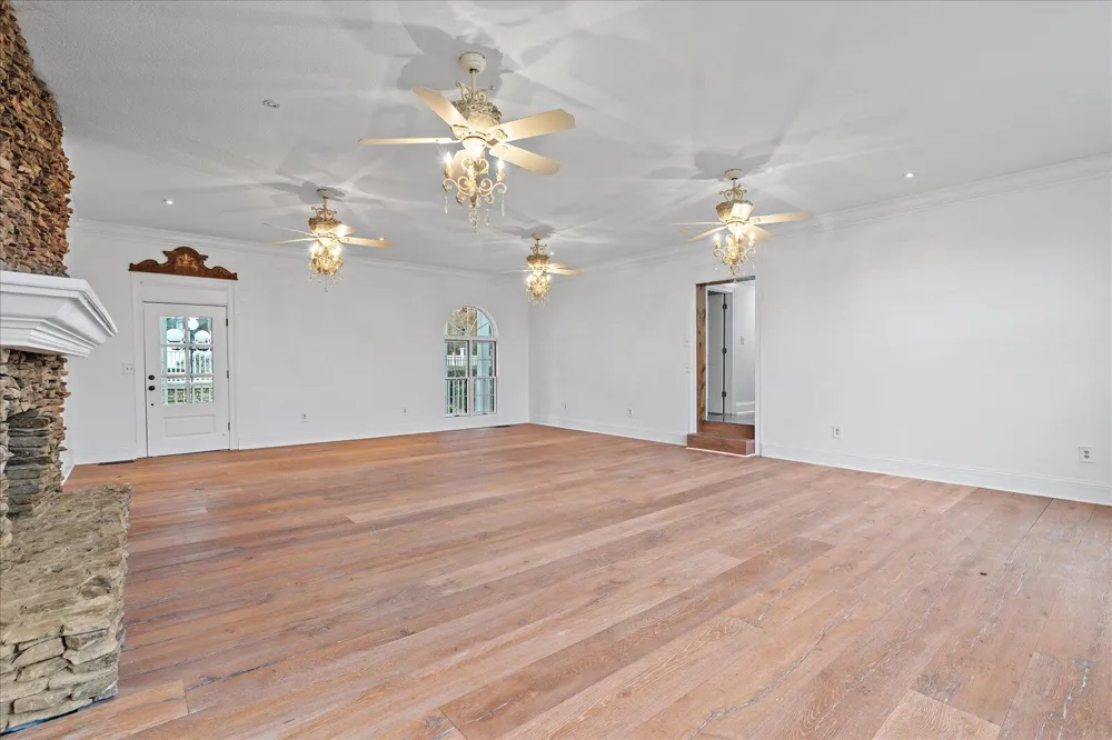 105 County Road 206 Bridgeport, AL 35740