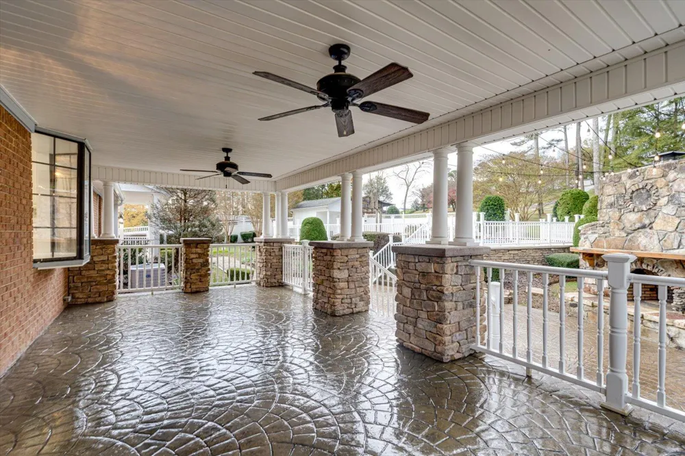 105 County Road 206 Bridgeport, AL 35740