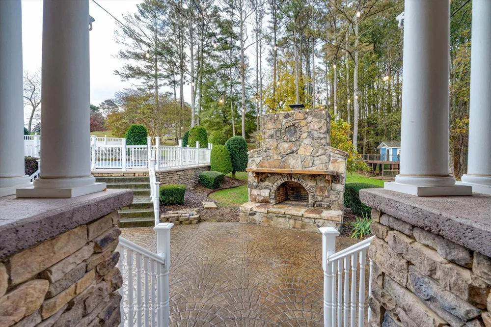 105 County Road 206 Bridgeport, AL 35740