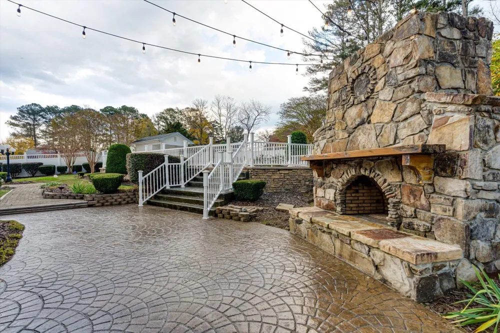 105 County Road 206 Bridgeport, AL 35740
