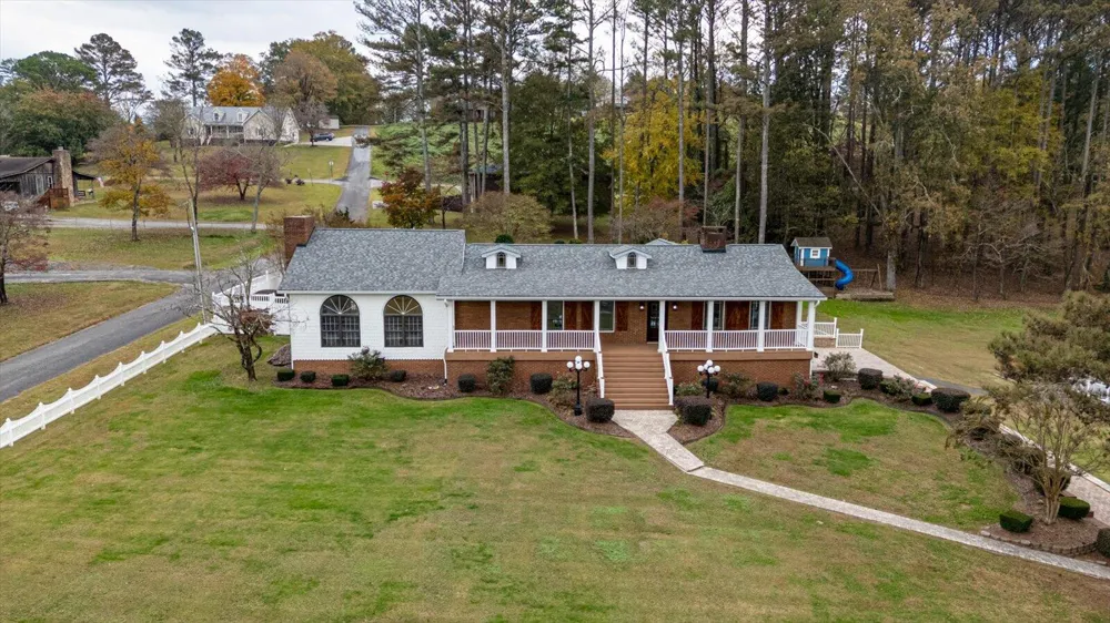 105 County Road 206 Bridgeport, AL 35740